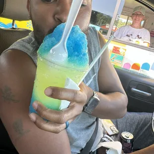 Blue raspberry lemonade