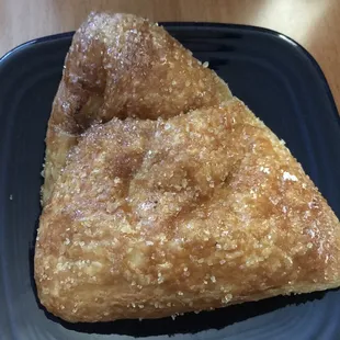 Apple Turnover ($4.50)