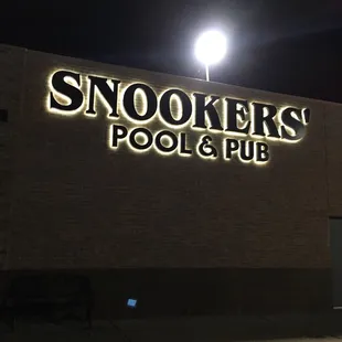 Fuck this place man. I have been in this place for 2.5 hrs . guy from front desk, he being resist by just pushing me out.