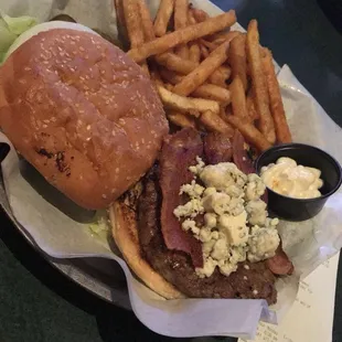 Black&amp;Bleu Burger