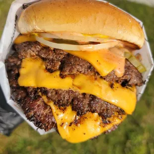 the cheeseburger