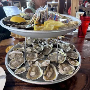 Oyster trio