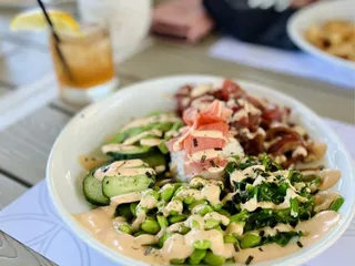 Laguna Cafe and Spirits