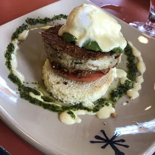 Parmesan-Panko Crab Cake Benedict*