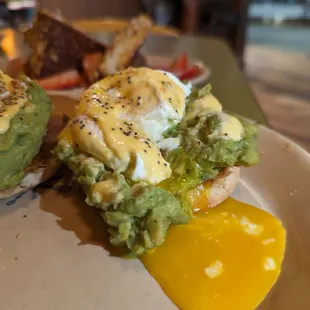 Good smashed avocado benny. Instagram: TianTianEats