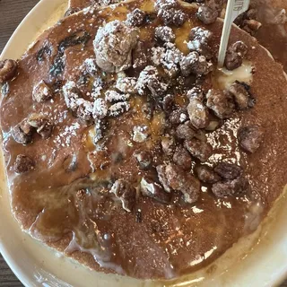 Cinnamon Roll Pancakes