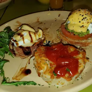 Smashed Avocado Benny*