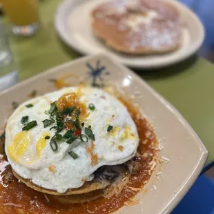 Huevos tostados with chorizo, pineapple upside down pancake