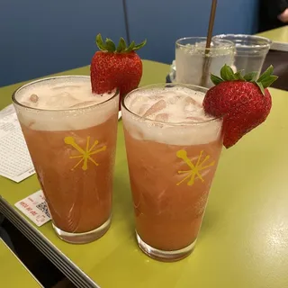 Strawberry Lavender Lemonade