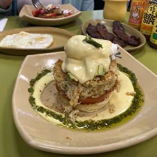 Parmesan-Panko Crab Cake Benedict*