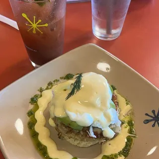 Parmesan-Panko Crab Cake Benedict*