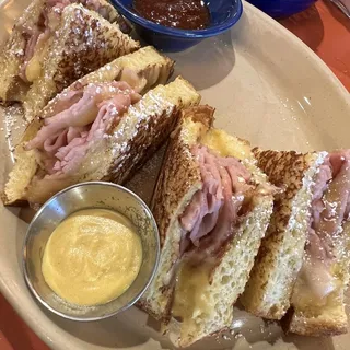 Monte Cristo Brioche Toast*