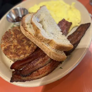 Kids Scrambled Eggs and Toast*