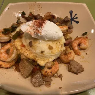 Shrimp & Grits*