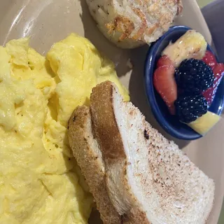 Kids Scrambled Eggs and Toast*