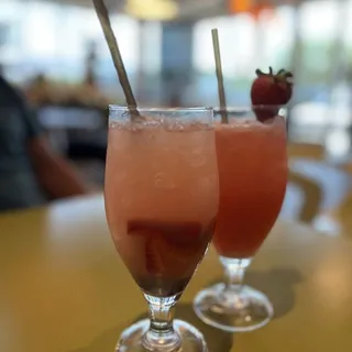 Strawberry Lavender Lemonade