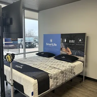 SmartLife mattress adjustable firmness on both sides