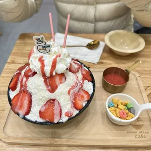 Strawberry bingsoo.