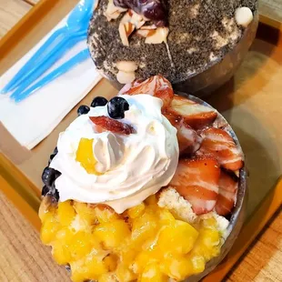 Assorted fruit and black sesame bingsoo