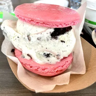 Macaron cookies &amp; cream ice cream sandwich 7/23/21