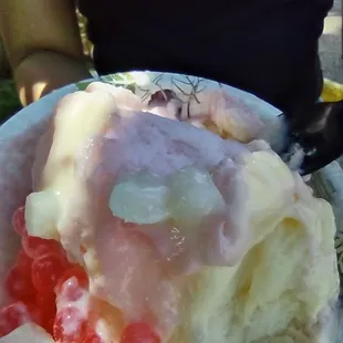 Strawberry banana with strawberry popping boba