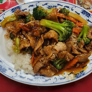 Broccoli beef over rice