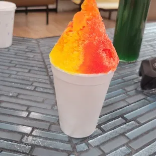 Georgia peach / Fuzzy navel snoball.