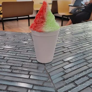 Strawberry /Grannysmith Apple Snoball.