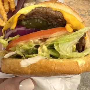 #11 deluxe burger with cheese