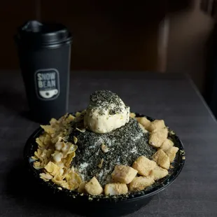 Black sesame bing su
