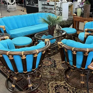 Snowline Thrift Store - Folsom