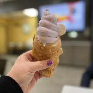 Taro fish cone