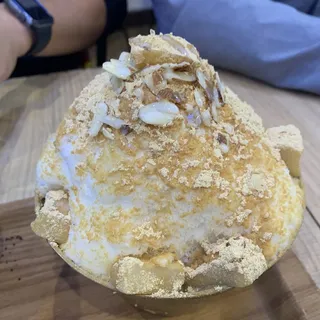 Mochi & Redbean Bingsu