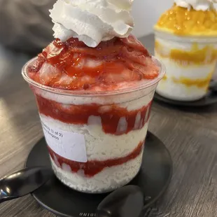 Strawberry Bingsoo *