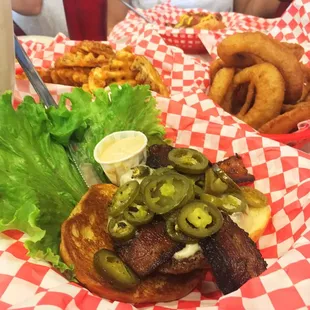 Spicy Snuffy's Burger