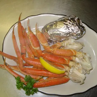 a plate of crab legs and crab legs