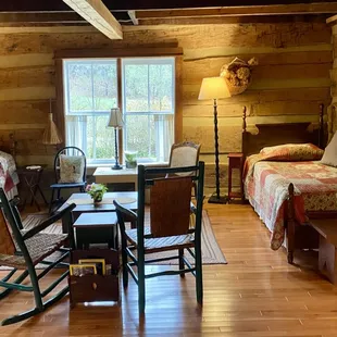 Cozy Cabin