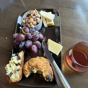 Irish soda bread and a manhattan!