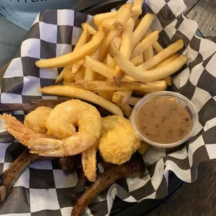 Lamb and shrimp Surf &amp; Turf Box