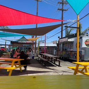 Plenty of seating for 6 trucks