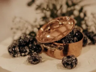 Sweet 220 Pastry & Specialty Cakes