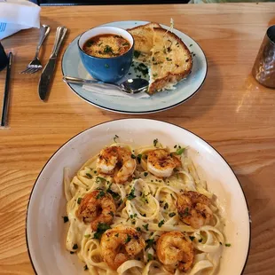 Shrimp fettuccine