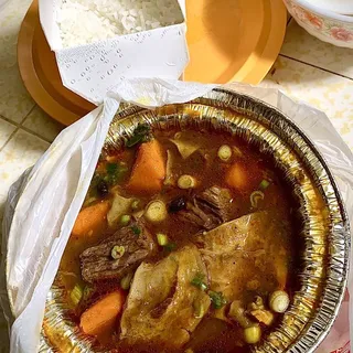 CL4. Beef Stew w/ Tomato in Claypot / / B kho t