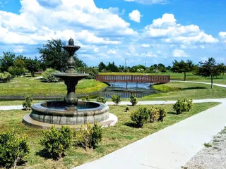 The Cottonwood Venue at 813