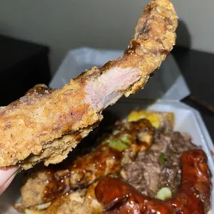 4 Meats and 2 Sides BBQ Plate