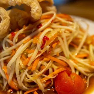 lao spicy papaya salad / thum mak houng lao