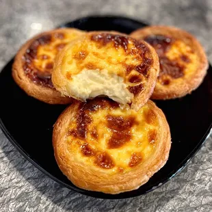 Egg tarts (IG: hangryforwhat)