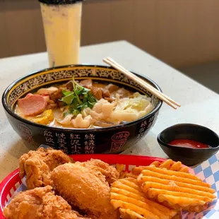 Pickled Cabbage Soup Pot, Fried Chicken Combo, and Creme Brûlée Oreo Milk Tea