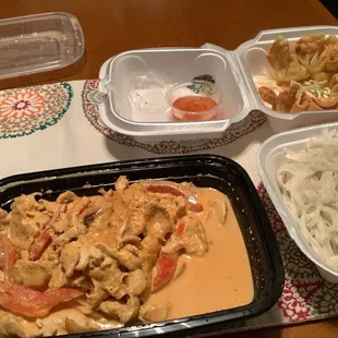 Panang curry w chicken, crab rangoons, rice noodles