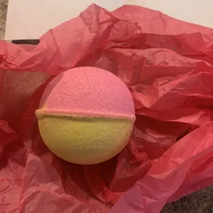 Strawberry shortcake bath bomb
